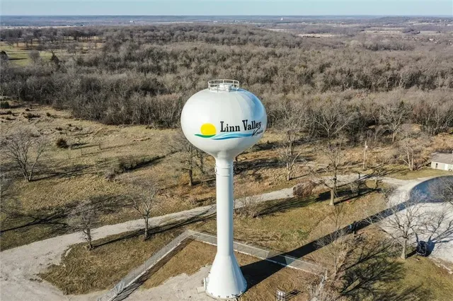 $110,000 | 21 Coleman Drive, Lacygne, KS 66040