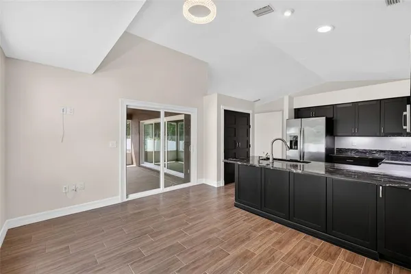 $349,900 | 11637 Lake Drive, Leesburg, FL 34788