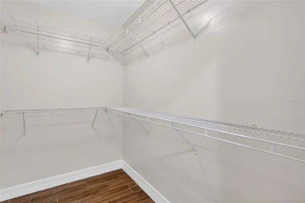 $349,900 | 11637 Lake Drive, Leesburg, FL 34788