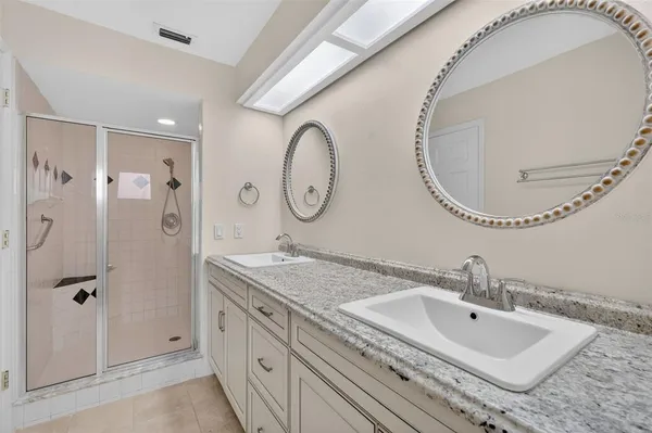 $349,900 | 11637 Lake Drive, Leesburg, FL 34788