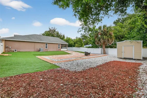 $349,900 | 11637 Lake Drive, Leesburg, FL 34788