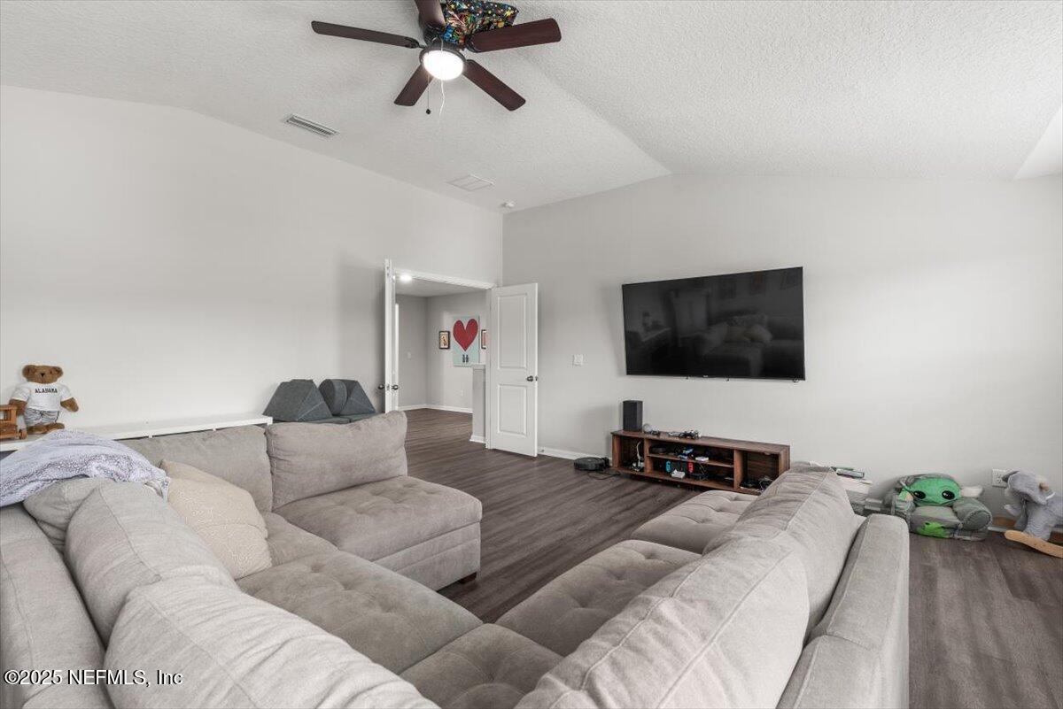 669 Ivory Palm Road Orange Park, FL 32073 - Photo 38 of 76 38-FULL-033