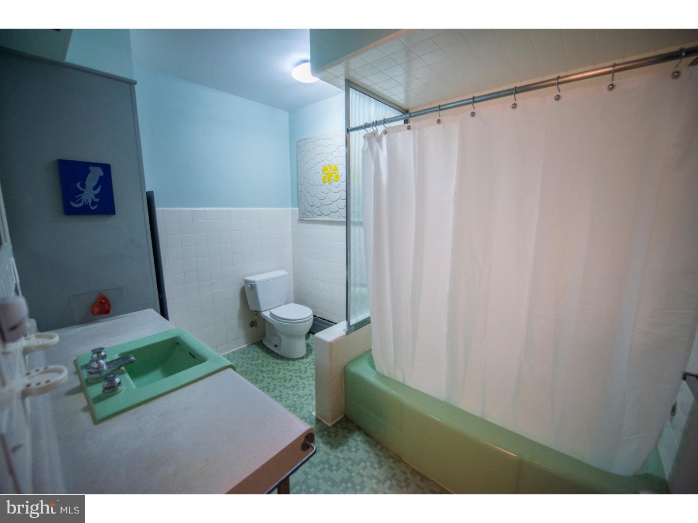 777 Pine Street Emmaus, PA 18049 - Photo 9 of 23