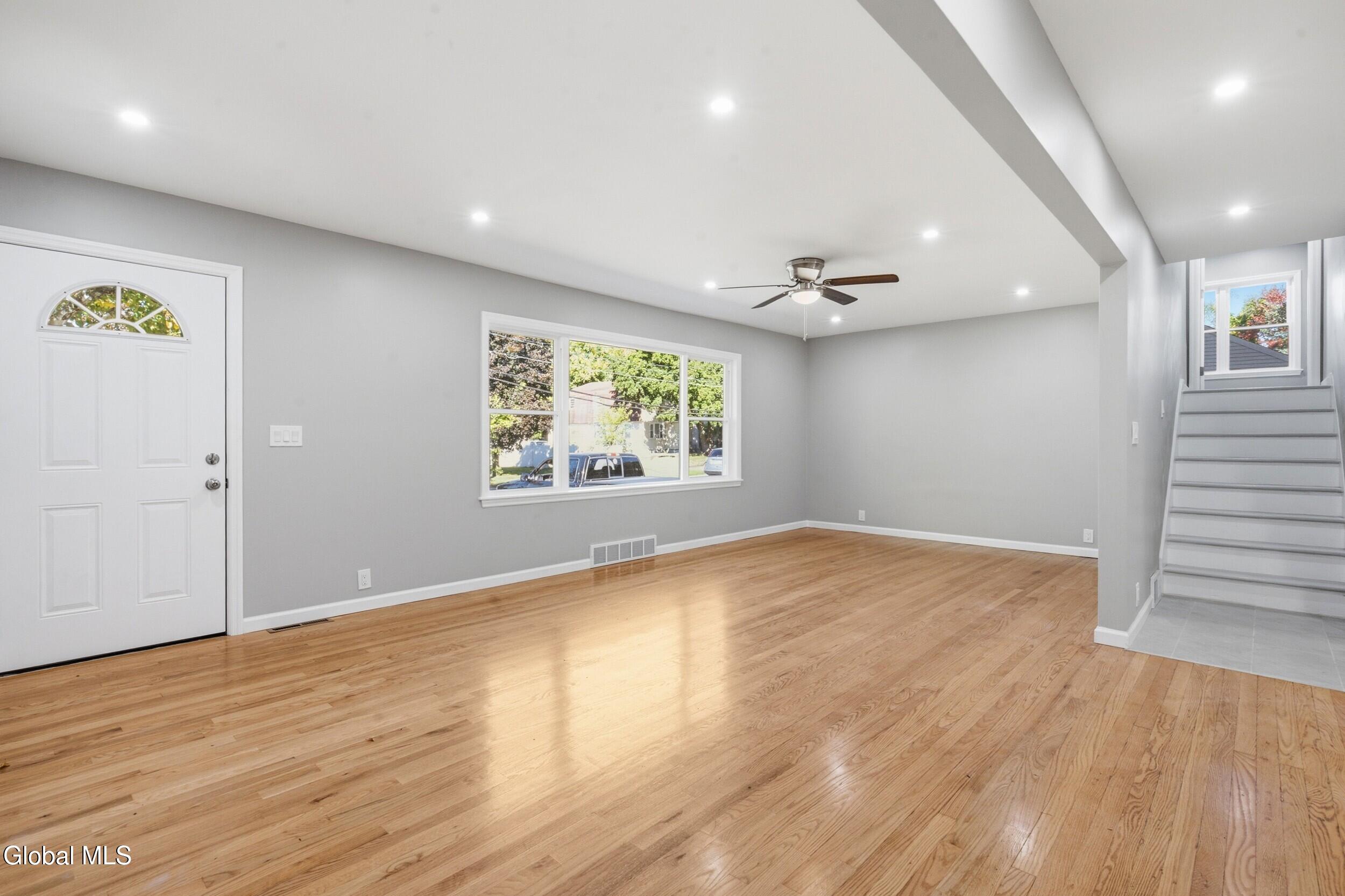 108 Fort Hunter Road Schenectady, NY 12303 - Photo 6 of 37 7_108 fort hunter rd schenectady, ny 123