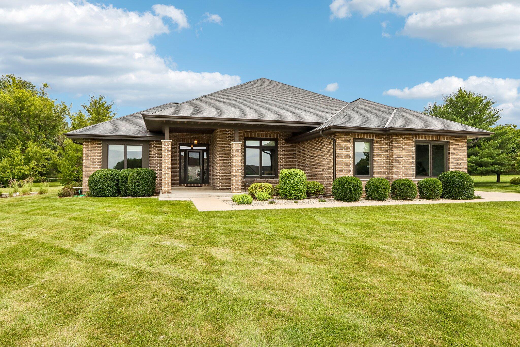 318 Cypress Point North Prairie, WI 53153 - Photo 73 of 78 5-web-or-mls-Cypress Point-S0107-005