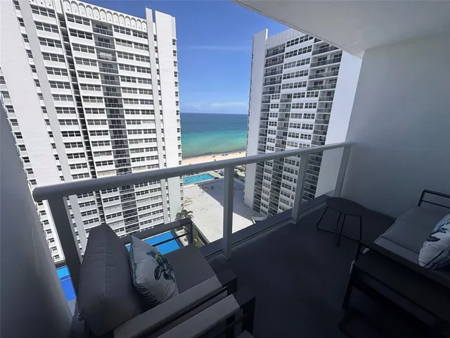 $649,000 | 1880 South Ocean Drive, Unit TS705, Hallandale Beach, FL 33009