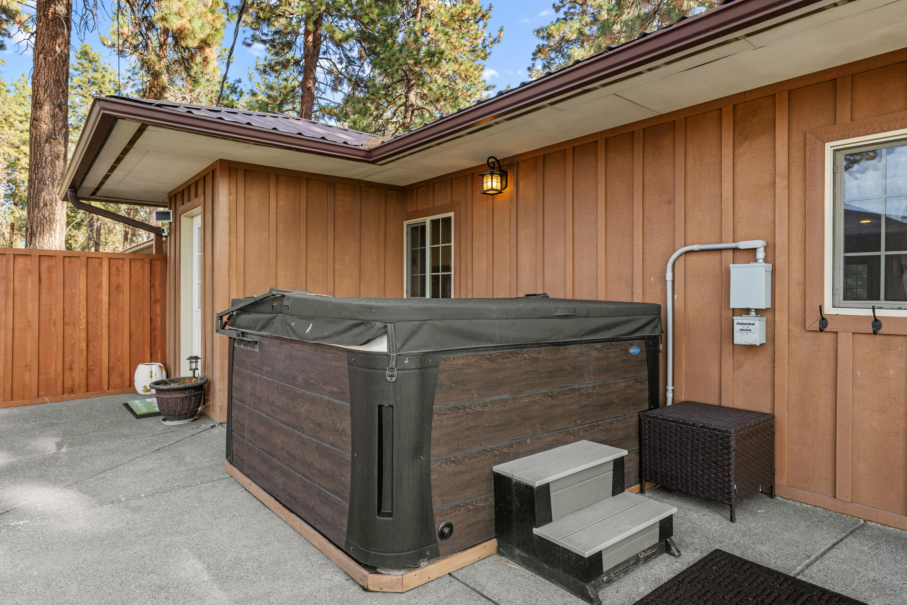 32486 Modoc Point Road Chiloquin, OR 97624 - Photo 55 of 135 32490 Modoc Point Rd-055