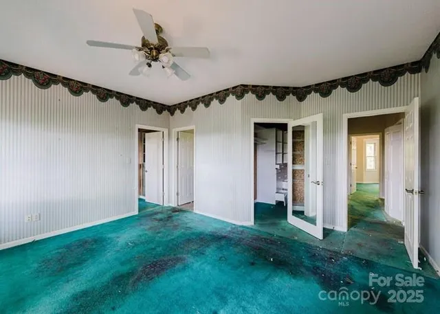 a view of an entryway