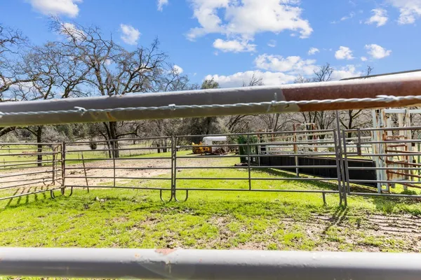 $1,200,000 | 20219 Ponderosa Trail, Volcano, CA 95689