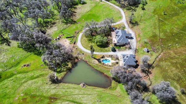 $1,200,000 | 20219 Ponderosa Trail, Volcano, CA 95689