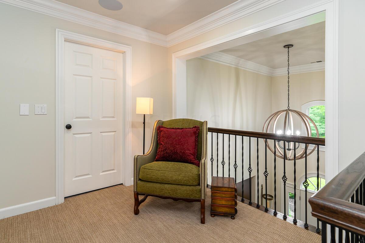 8298 Harlem Road Westerville, OH 43081 - Photo 35 of 66 2nd Floor Hallway