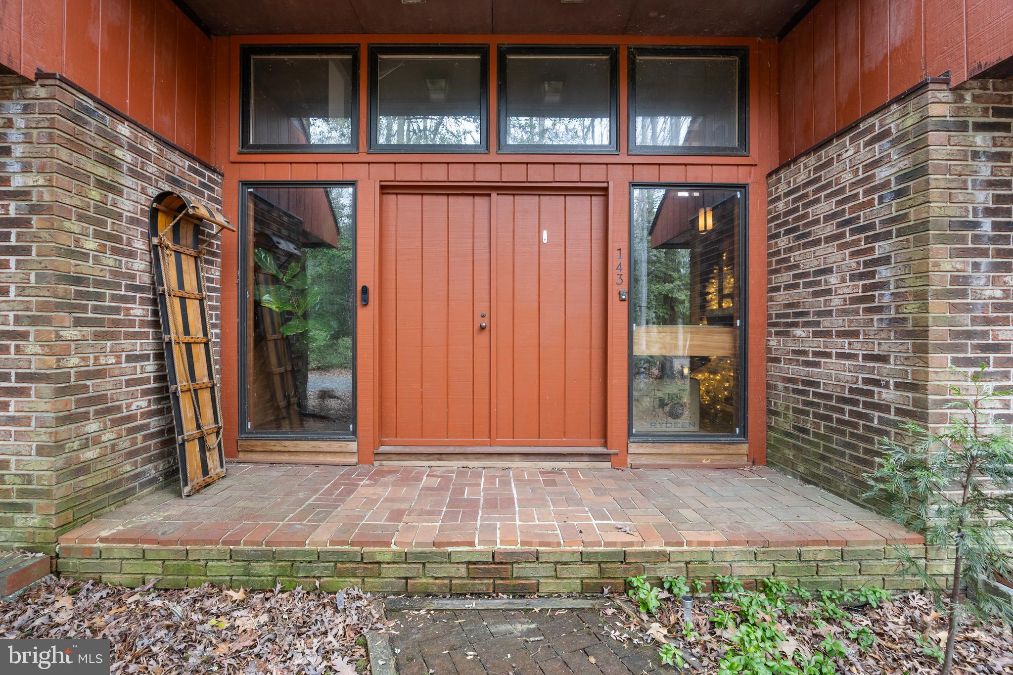 143 Ridge Road Southampton, NJ 08088 - Photo 2 of 21 Front door
