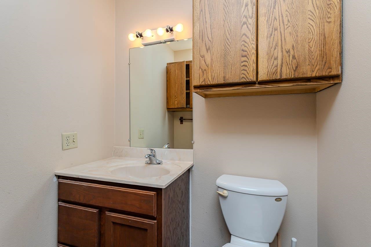 1003 Madison Street Merrill, WI 54452 - Photo 9 of 38