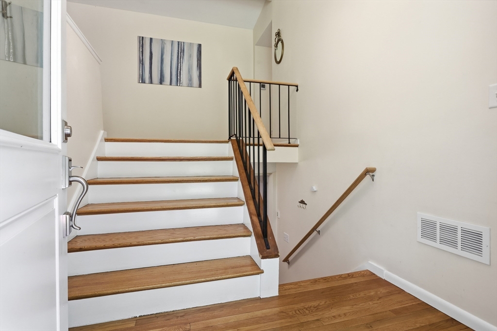 430 Heald Road Carlisle, MA 01741 - Photo 29 of 42