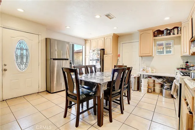 $600,000 | 7811 Railroad Avenue, Riverside, CA 92504