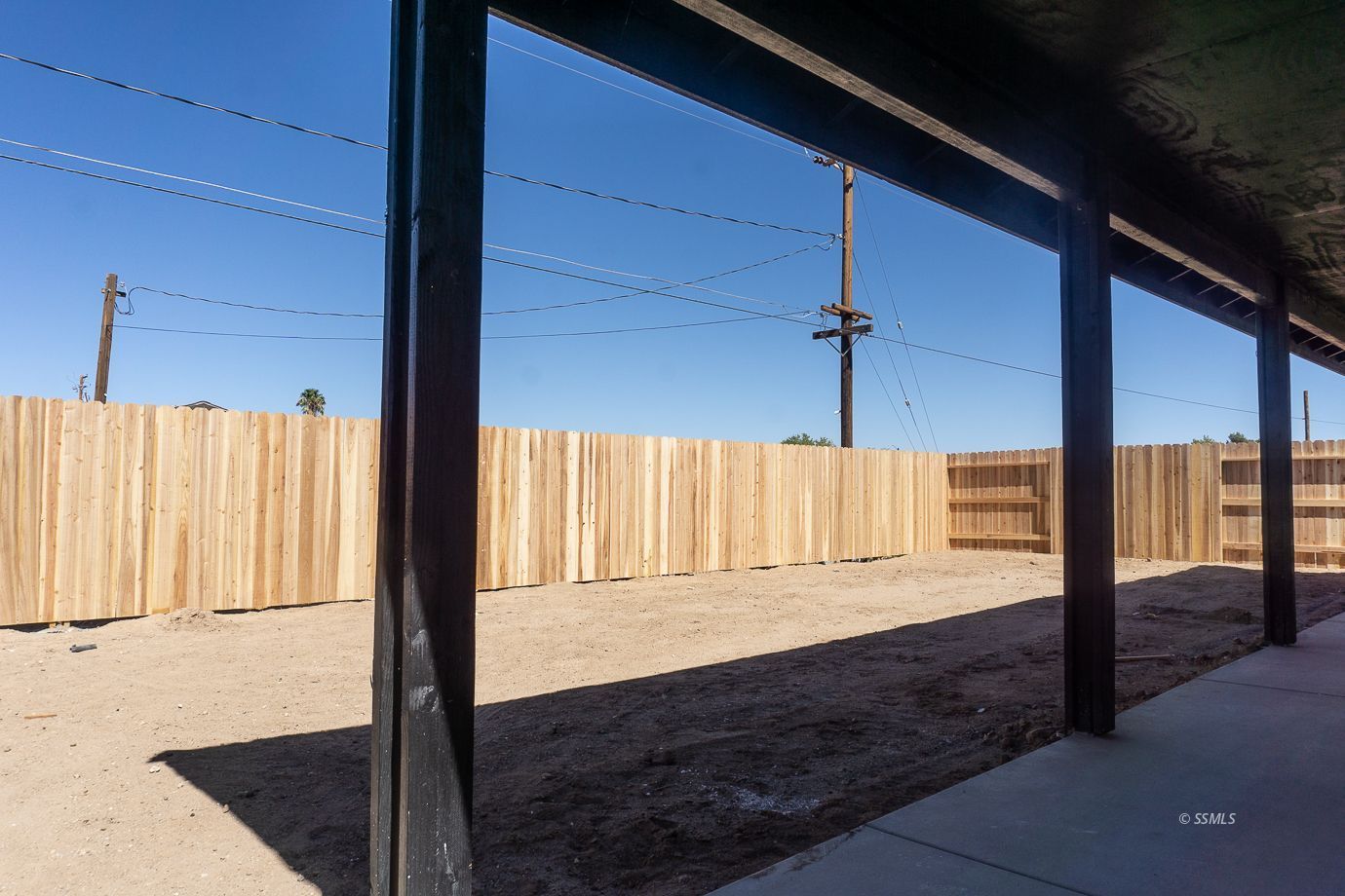737 South Downs Street Ridgecrest, CA 93555 - Photo 5 of 25