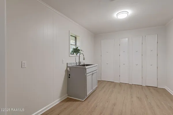 $179,000 | 711 North Deshotel Avenue, Kaplan, LA 70548