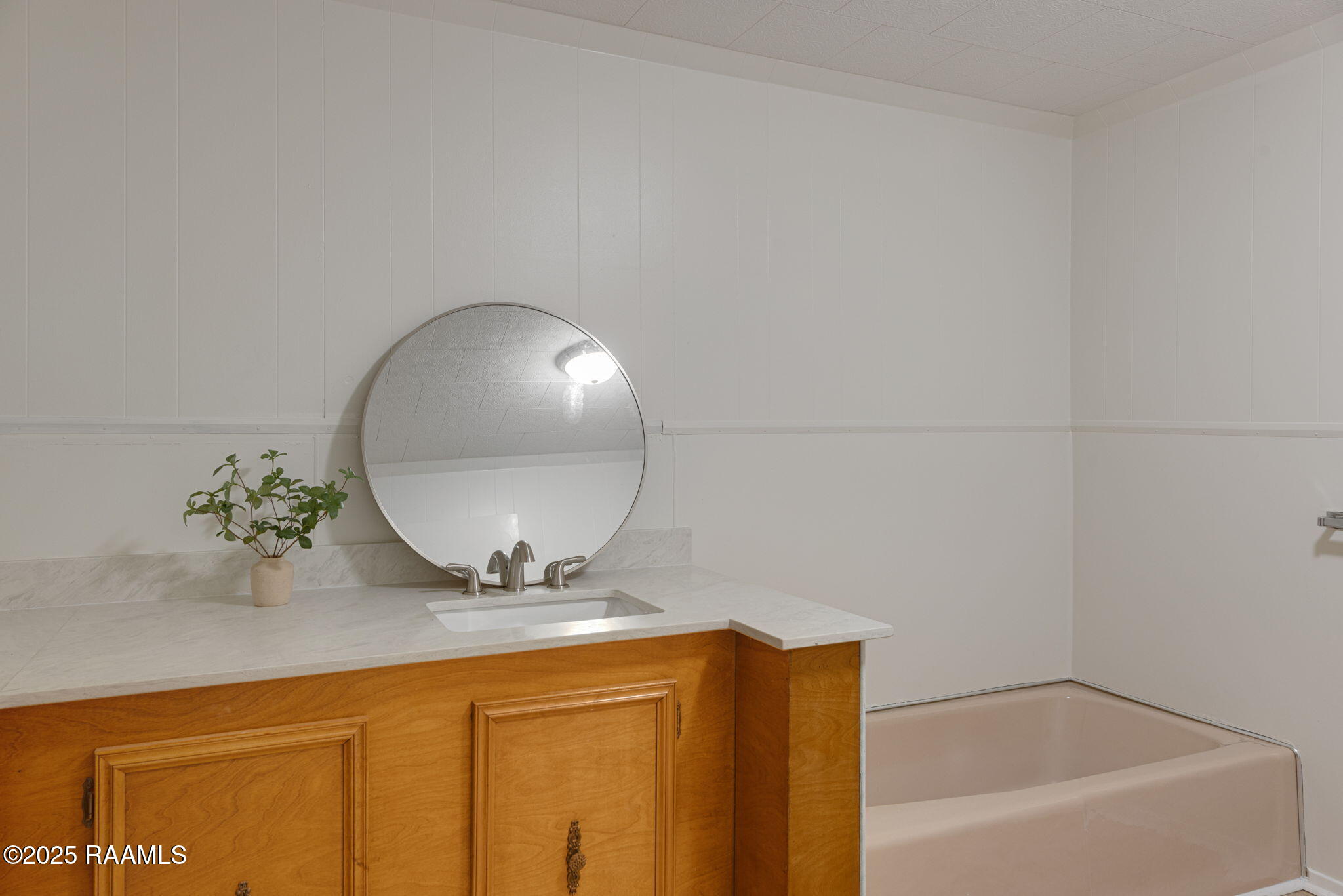 711 North Deshotel Avenue Kaplan, LA 70548 - Photo 21 of 31 21-web-or-mls-711 N Deshotels Ave-21