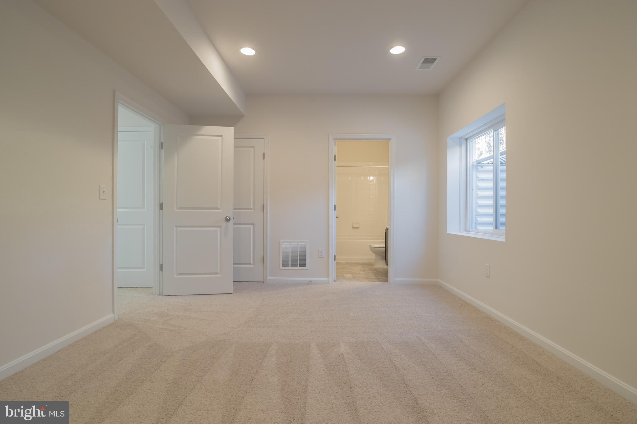 9192 Riverhill Road Laurel, MD 20723 - Photo 20 of 26 Gallery Image 20