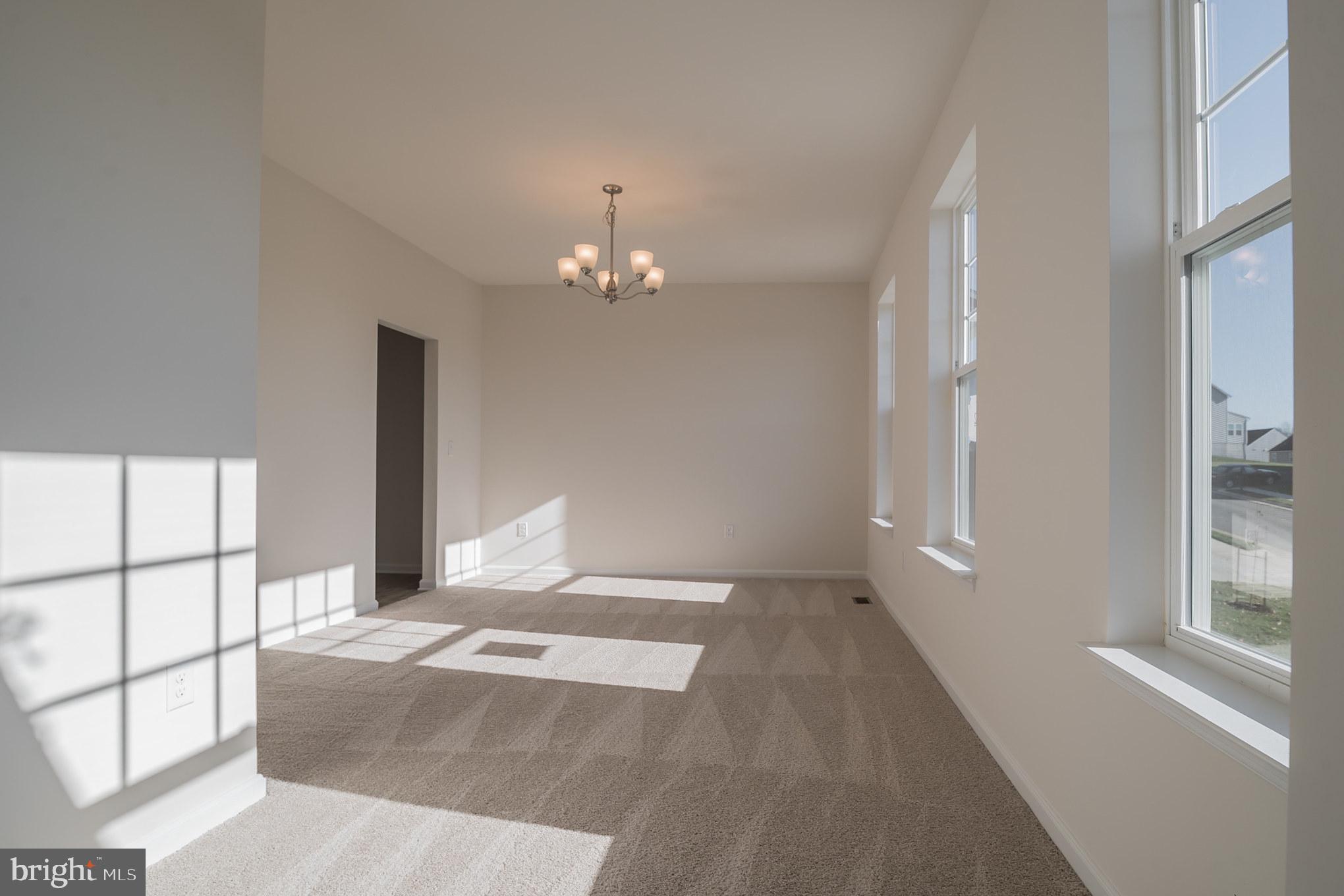 9192 Riverhill Road Laurel, MD 20723 - Photo 3 of 26 Gallery Image 3
