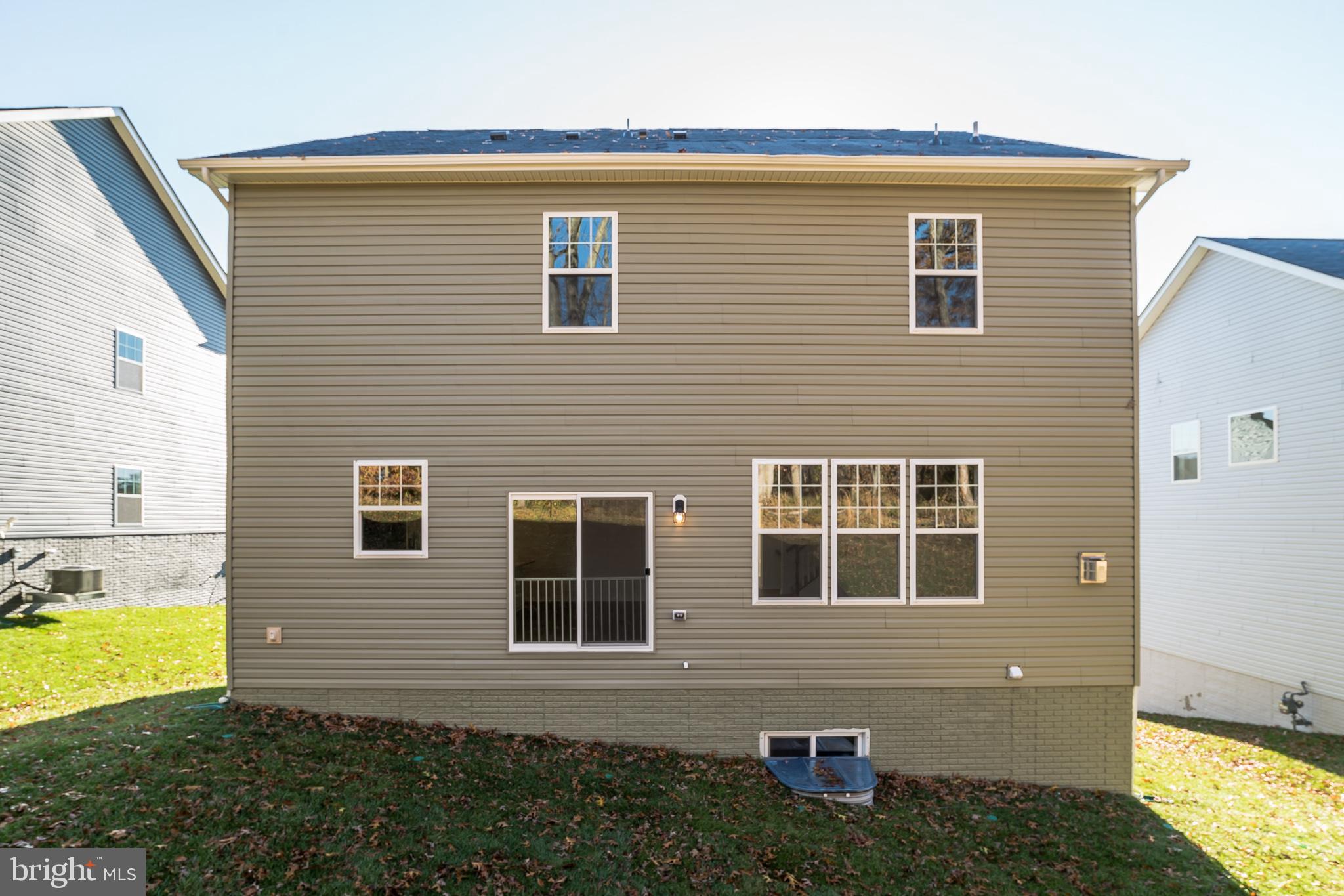 9192 Riverhill Road Laurel, MD 20723 - Photo 25 of 26 Gallery Image 25