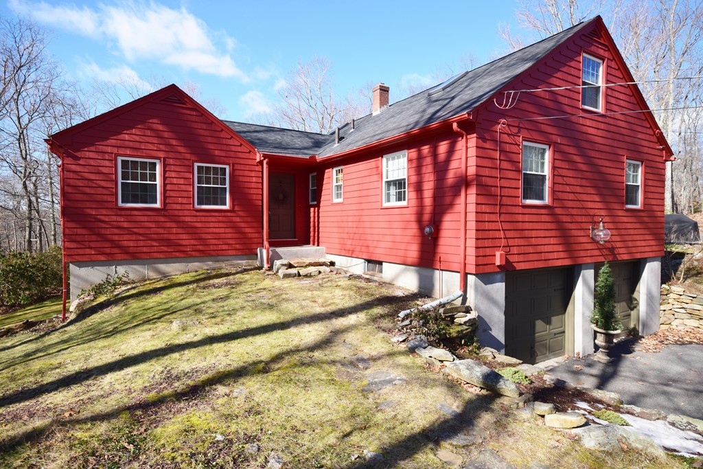 155 Mountain Road Hampden, MA 01036 - Photo 1 of 29 Gallery Image 1