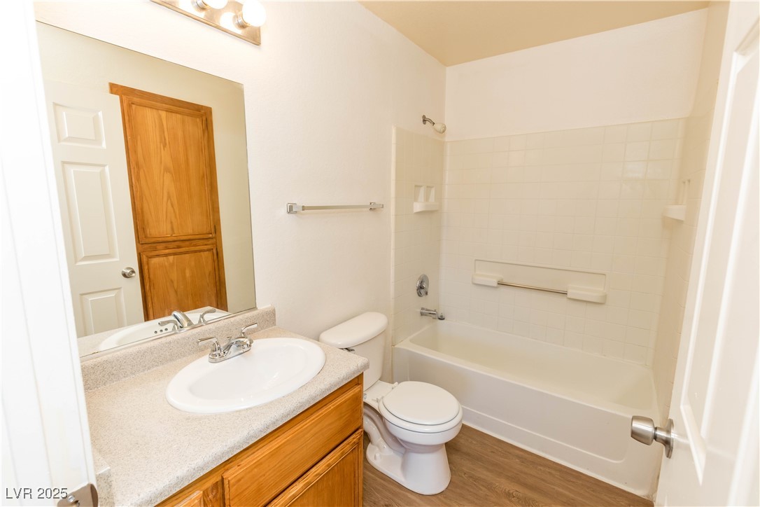 4730 East Craig Road, Unit 2028 Las Vegas, NV 89115 - Photo 17 of 24