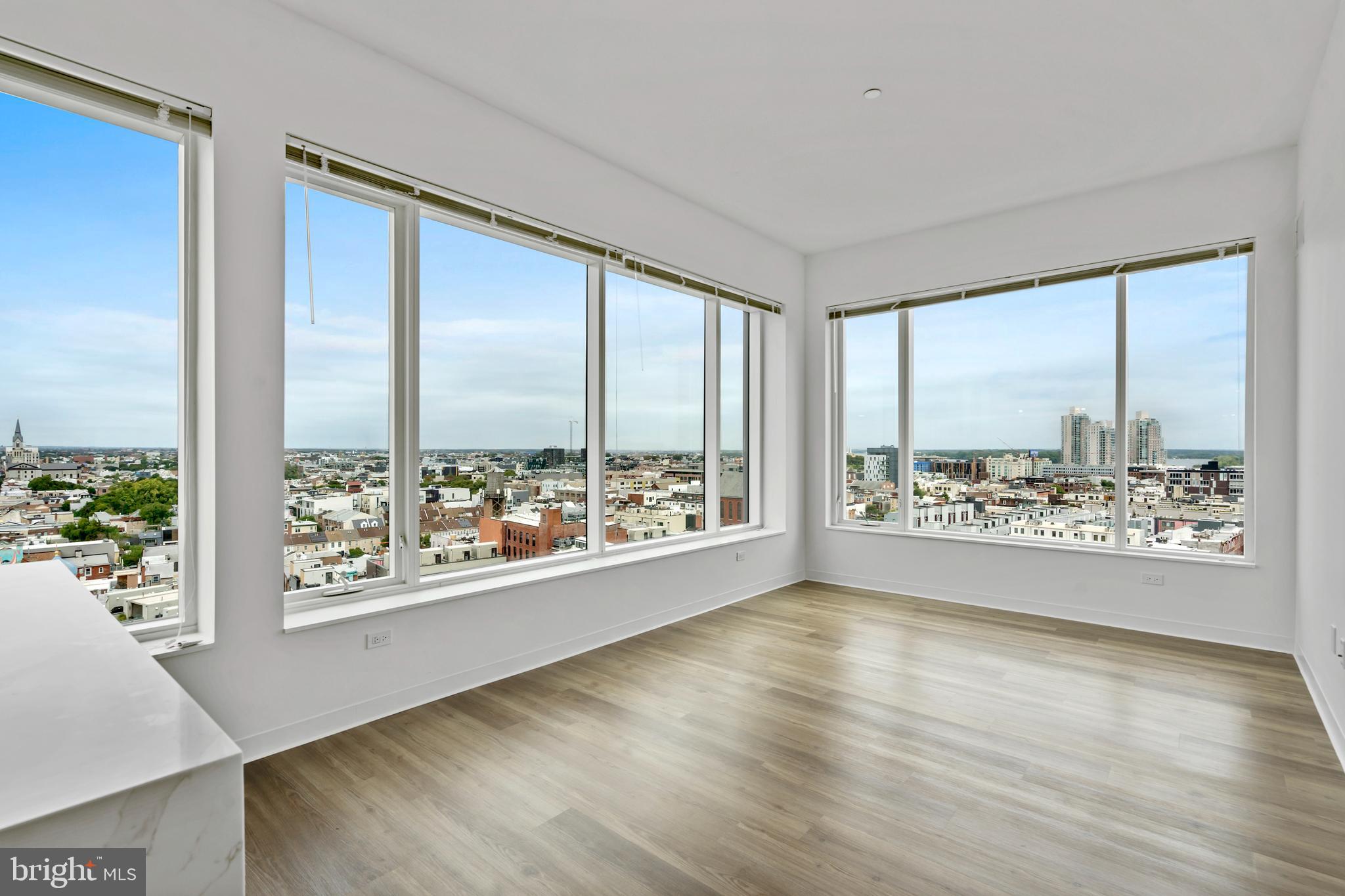 569 North 5th Street, Unit 202 Philadelphia, PA 19123 - Photo 3 of 49 a view of an empty room and a window