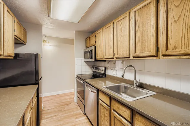$1,395 | 10145 West 25th Avenue, Unit 58, Lakewood, CO 80215