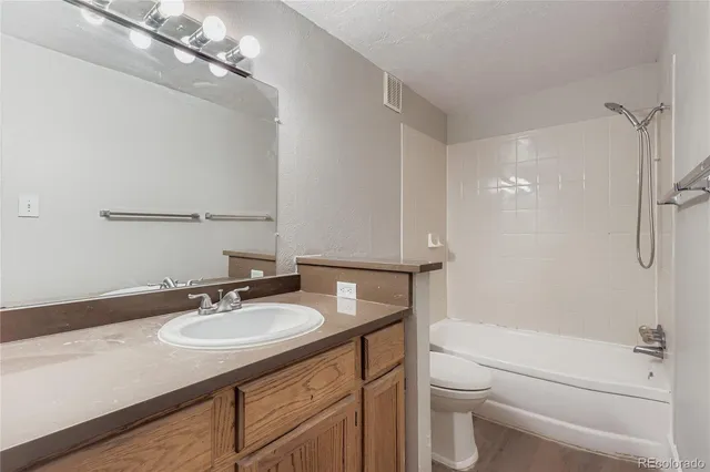 $1,395 | 10145 West 25th Avenue, Unit 58, Lakewood, CO 80215