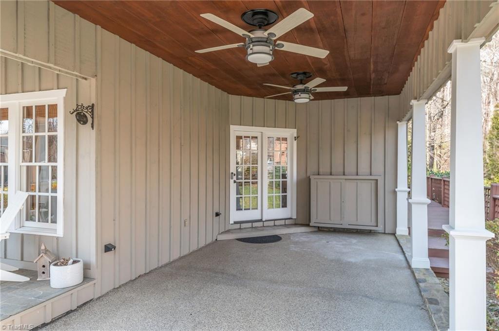 120 Town Pfafftown, NC 27040 - Photo 4 of 49
