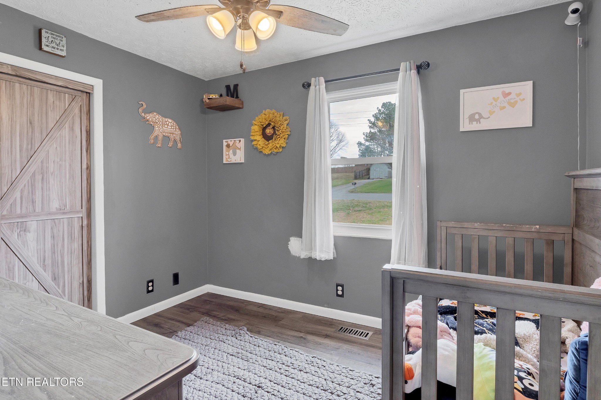 926 Amy Street Seymour, TN 37865 - Photo 16 of 22 a view of a hallway with a window