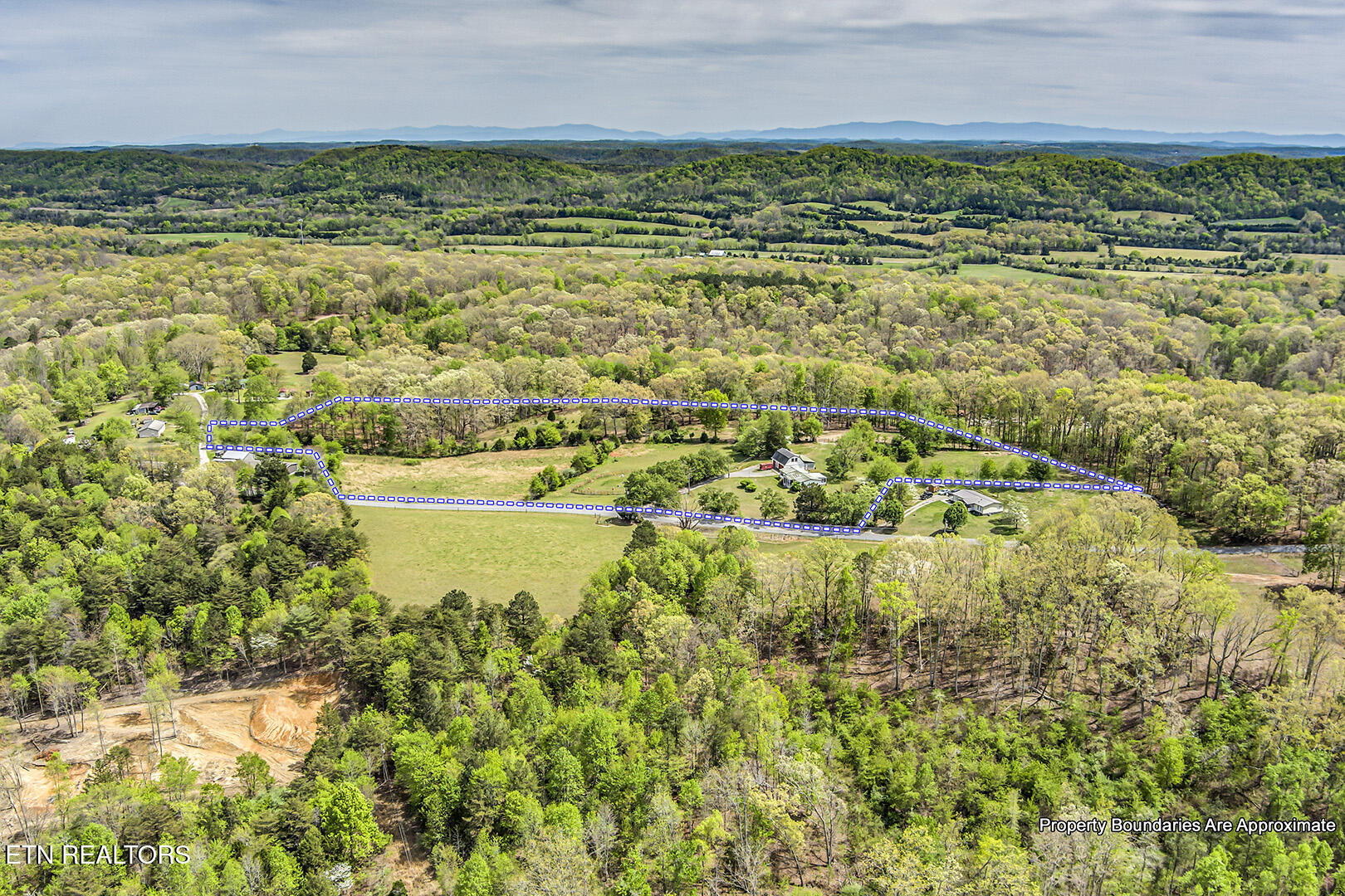 223 Reed Road Ten Mile, TN 37880 - Photo 34 of 37 34_ReedRoad_223_Birdseye_E