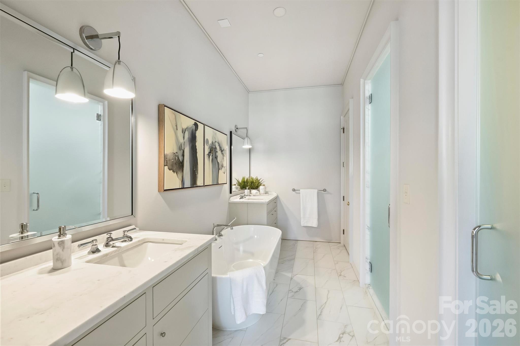 1170 Queens Road Charlotte, NC 28207 - Photo 23 of 38 Gallery Image 23