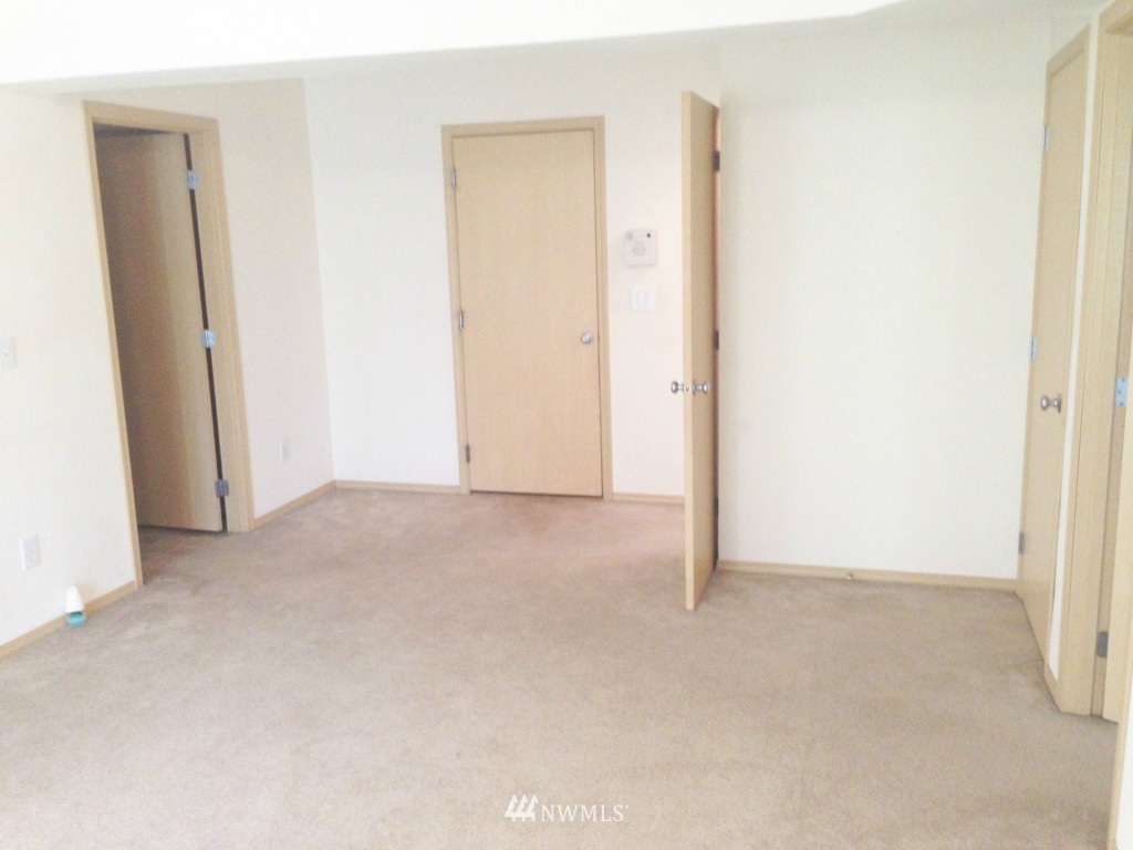 4006 152nd Place Southeast Bothell, WA 98012 - Photo 11 of 12