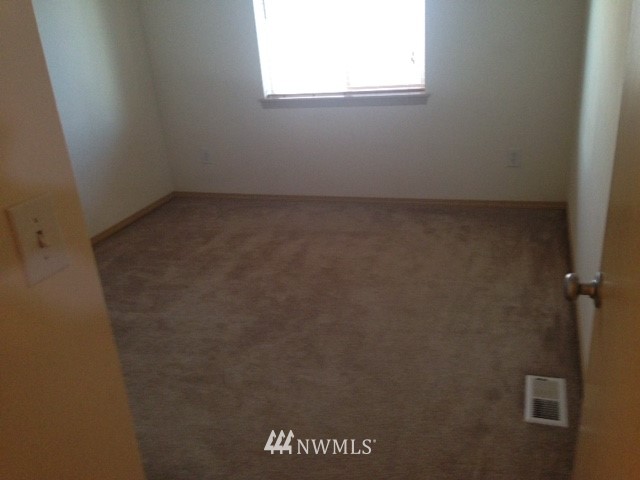 4006 152nd Place Southeast Bothell, WA 98012 - Photo 8 of 12