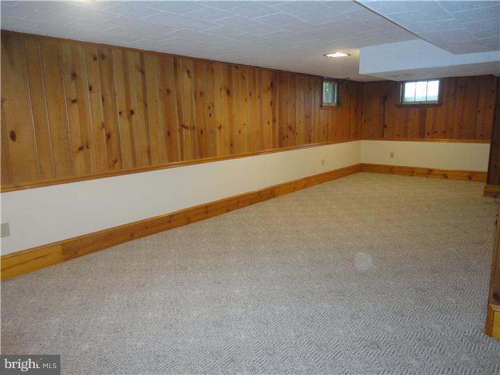 492 Wayne Avenue Springfield, PA 19064 - Photo 17 of 19 Basement - Finished