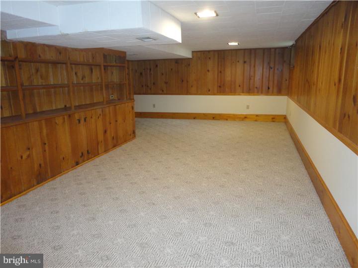 492 Wayne Avenue Springfield, PA 19064 - Photo 18 of 19 Basement - Finished