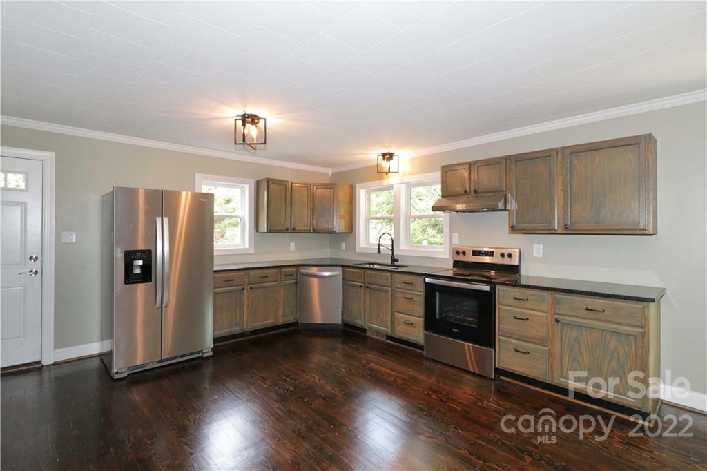 150 Goodman Road Troutman, NC 28166 - Photo 10 of 48 Gallery Image 10