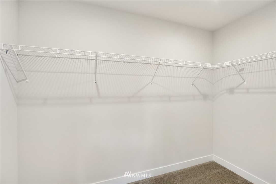 2507 Southwest Roxbury Street Seattle, WA 98106 - Photo 15 of 25 Gallery Image 15