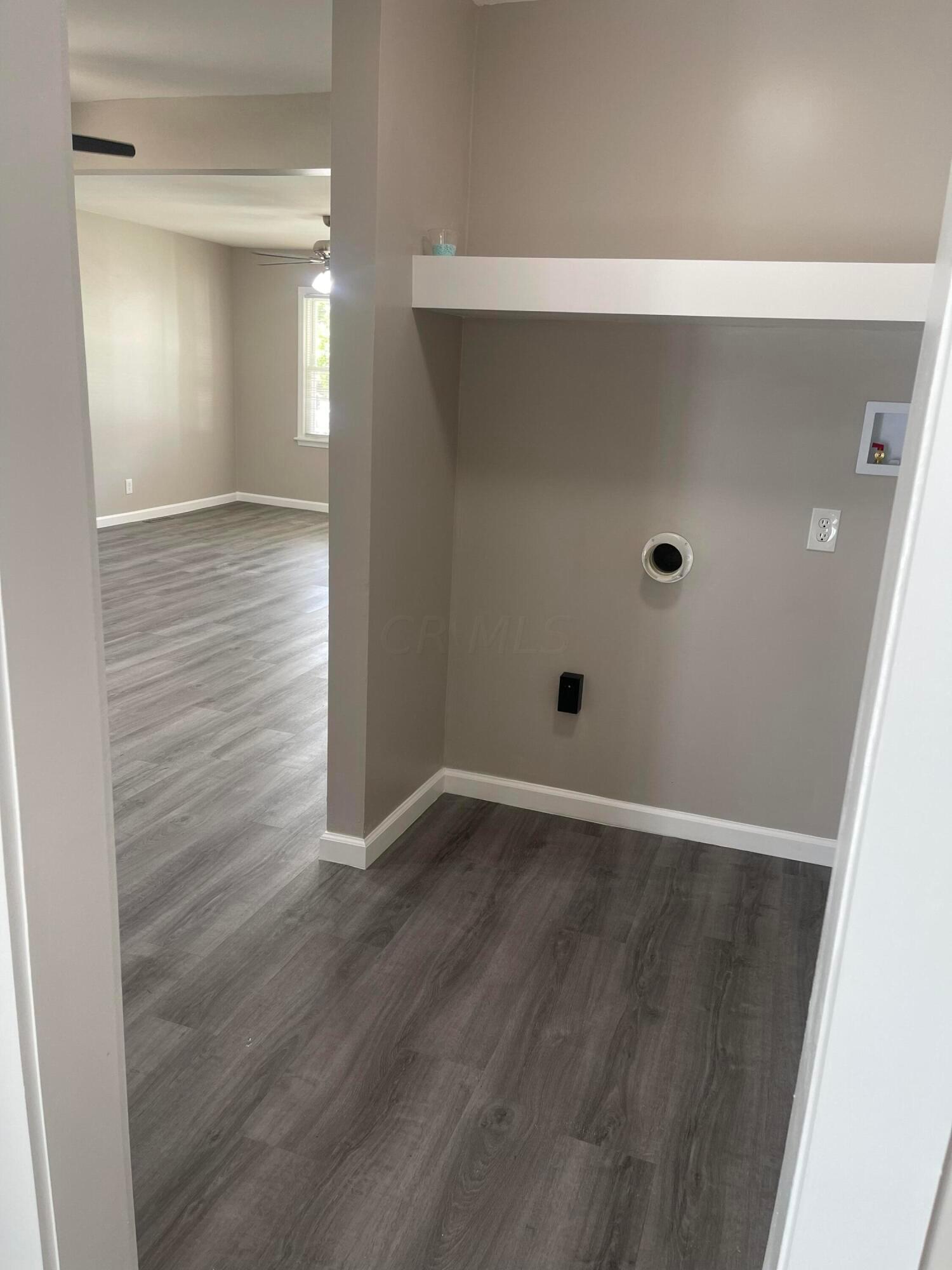 65 Rheem Street Delaware, OH 43015 - Photo 9 of 27 Laundry area
