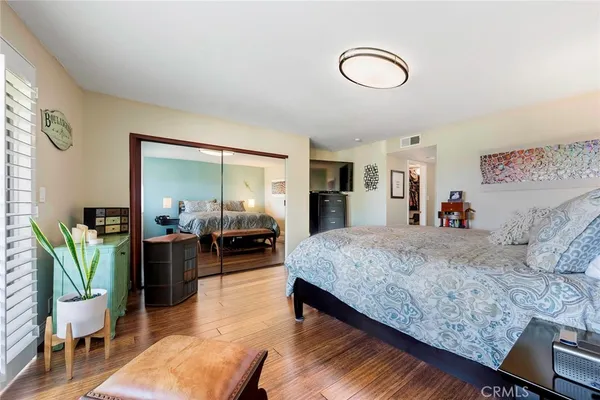$925,000 | 3811 East Livingston Drive, Unit 1, Long Beach, CA 90803