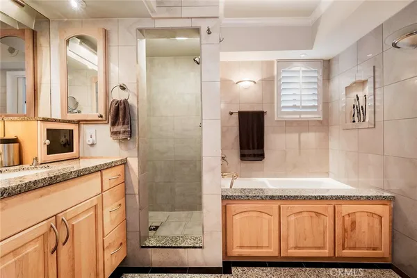 $925,000 | 3811 East Livingston Drive, Unit 1, Long Beach, CA 90803