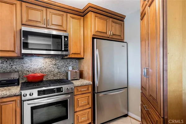$925,000 | 3811 East Livingston Drive, Unit 1, Long Beach, CA 90803