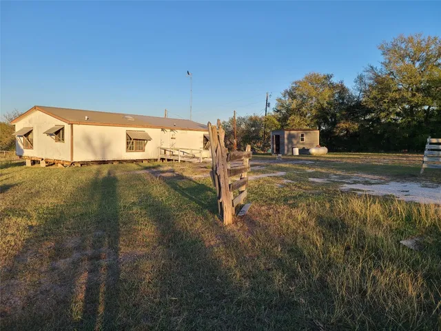 $350,000 | 1023 Sierra Drive, Lockhart, TX 78644