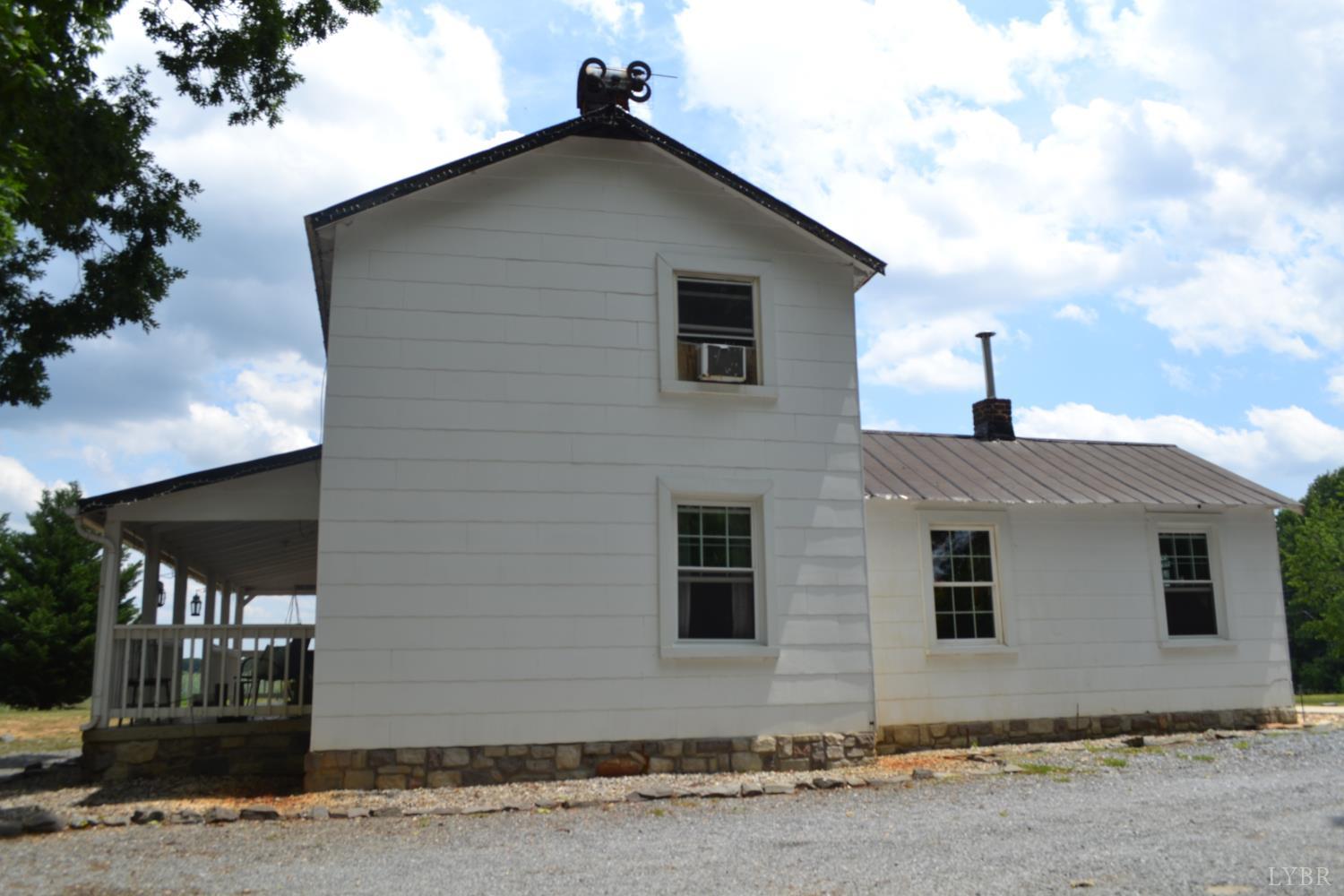 6387 Red House Road Rustburg, VA 24588 - Photo 8 of 38 a front view of a house