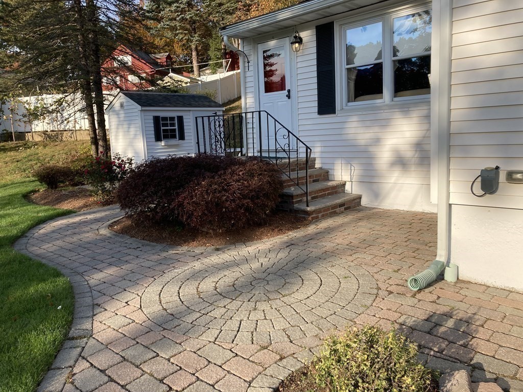 2 Mooney Road Burlington, MA 01803 - Photo 10 of 36