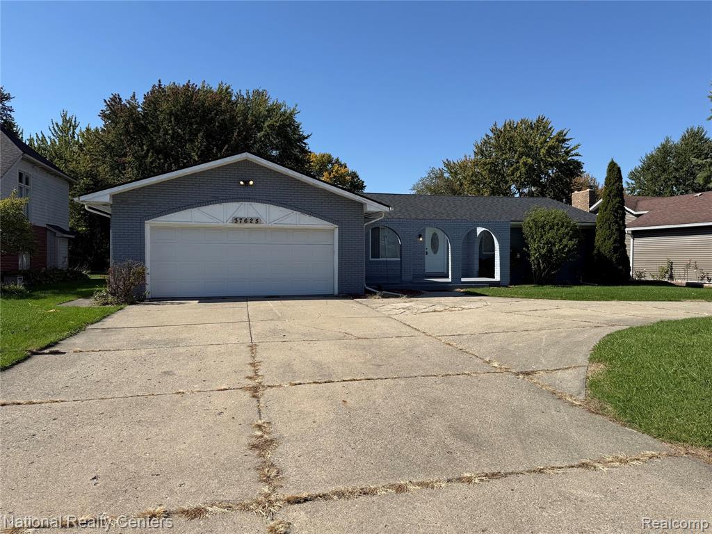 37625 Ryan Road Sterling Heights, MI 48310 - Photo 1 of 30 Gallery Image 1
