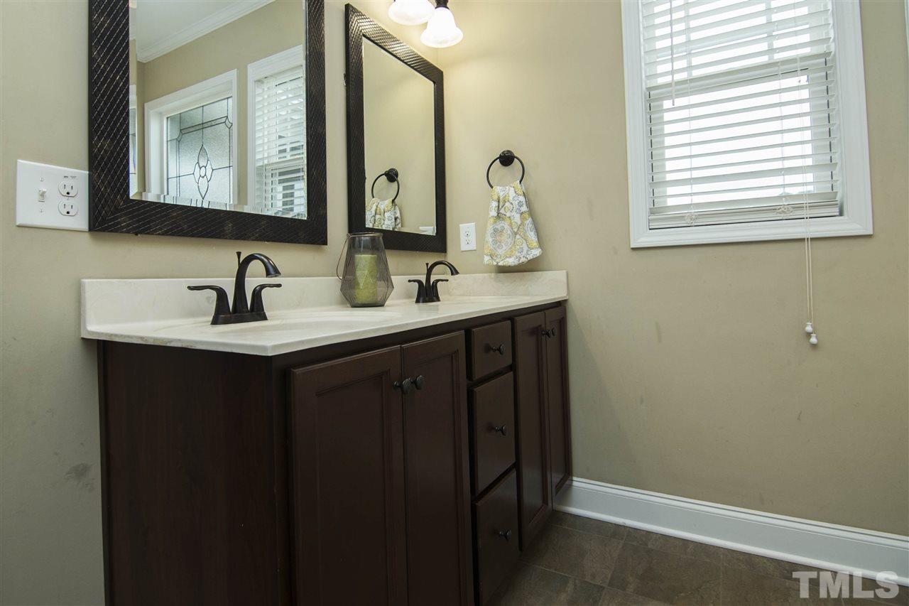 1032 Stone Eagle Lane Raleigh, NC 27610 - Photo 15 of 30 Gallery Image 15