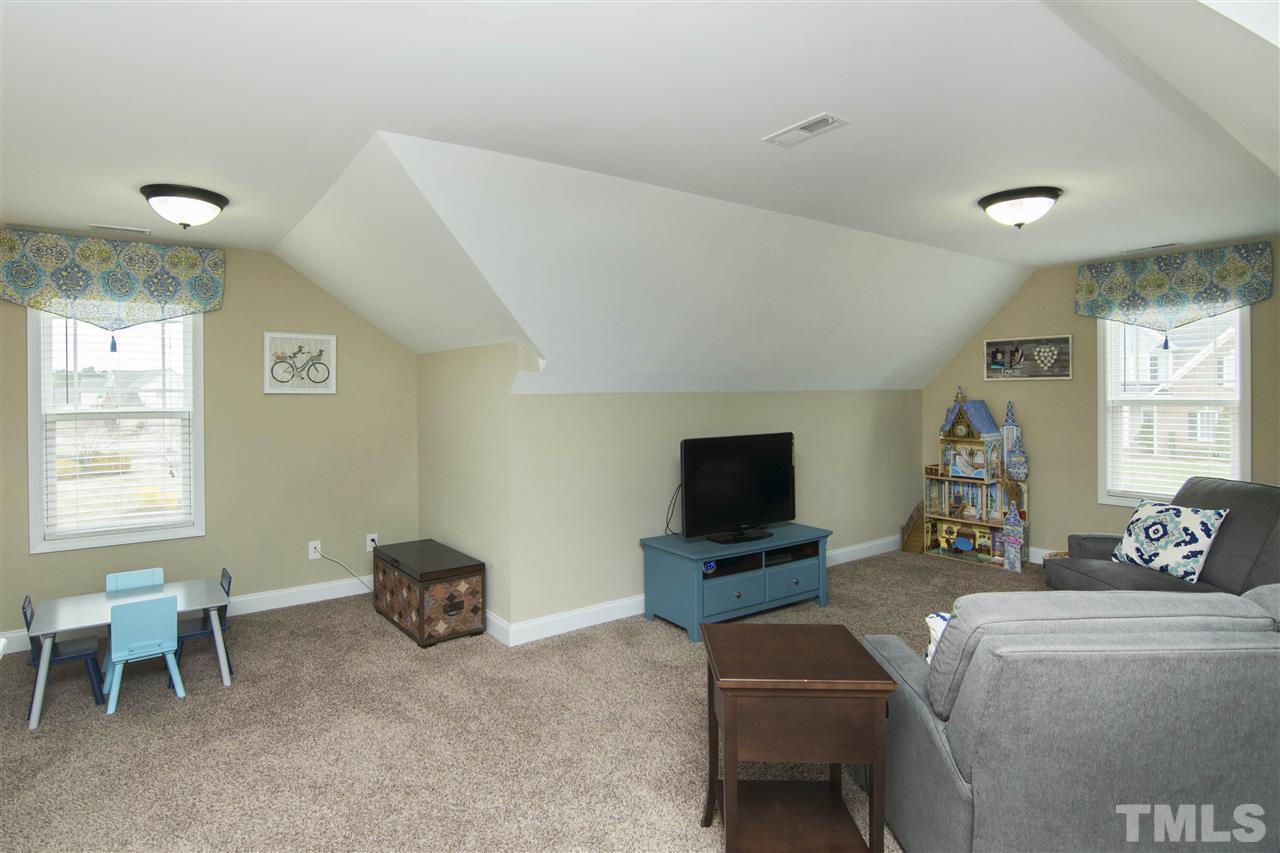 1032 Stone Eagle Lane Raleigh, NC 27610 - Photo 22 of 30 Gallery Image 22